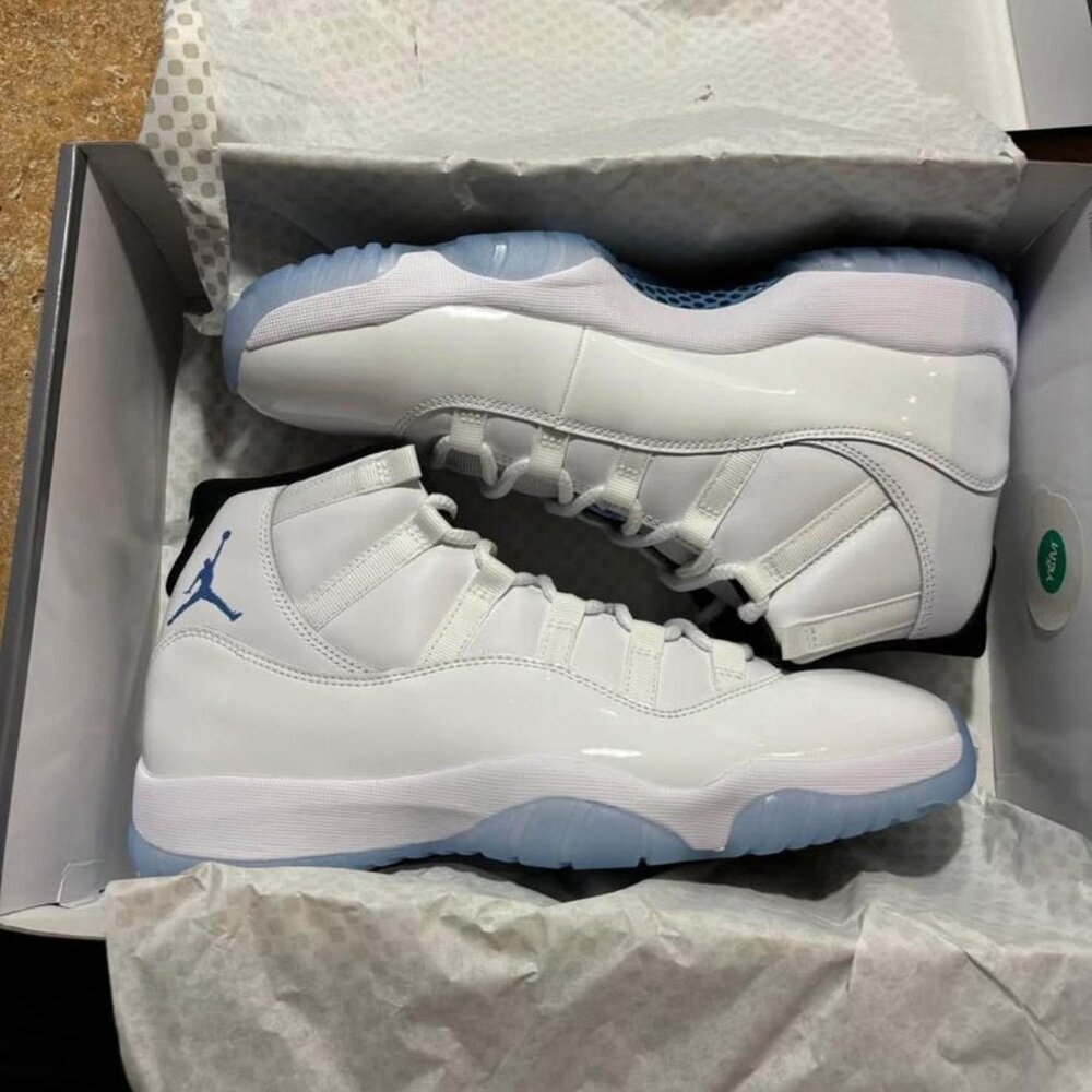 DS Air Jordan 11 Retro ‘Legend Blue / Columbia’ 2024